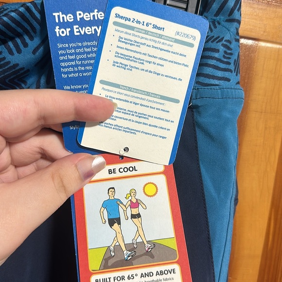 Brooks Women's 2-in-1 Blue Athletic Shorts - Picture 4 of 12